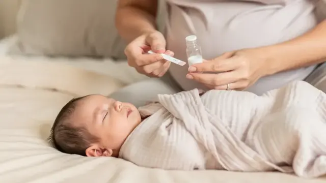 Dammmassage während der Schwangerschaft fördert Gewebeelastizität für eine sanfte Geburt