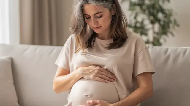 Haarausfall während der Schwangerschaft: Ursachen, Symptome und Lösungen для Schwangere