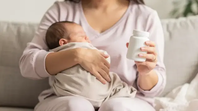 Medikamente stillen: Unbedenkliche Mittel für stillende Mütter und Babys